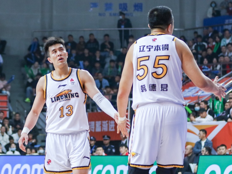 里程碑！韓德君8625分追平郭艾倫 并列遼籃隊史得分王