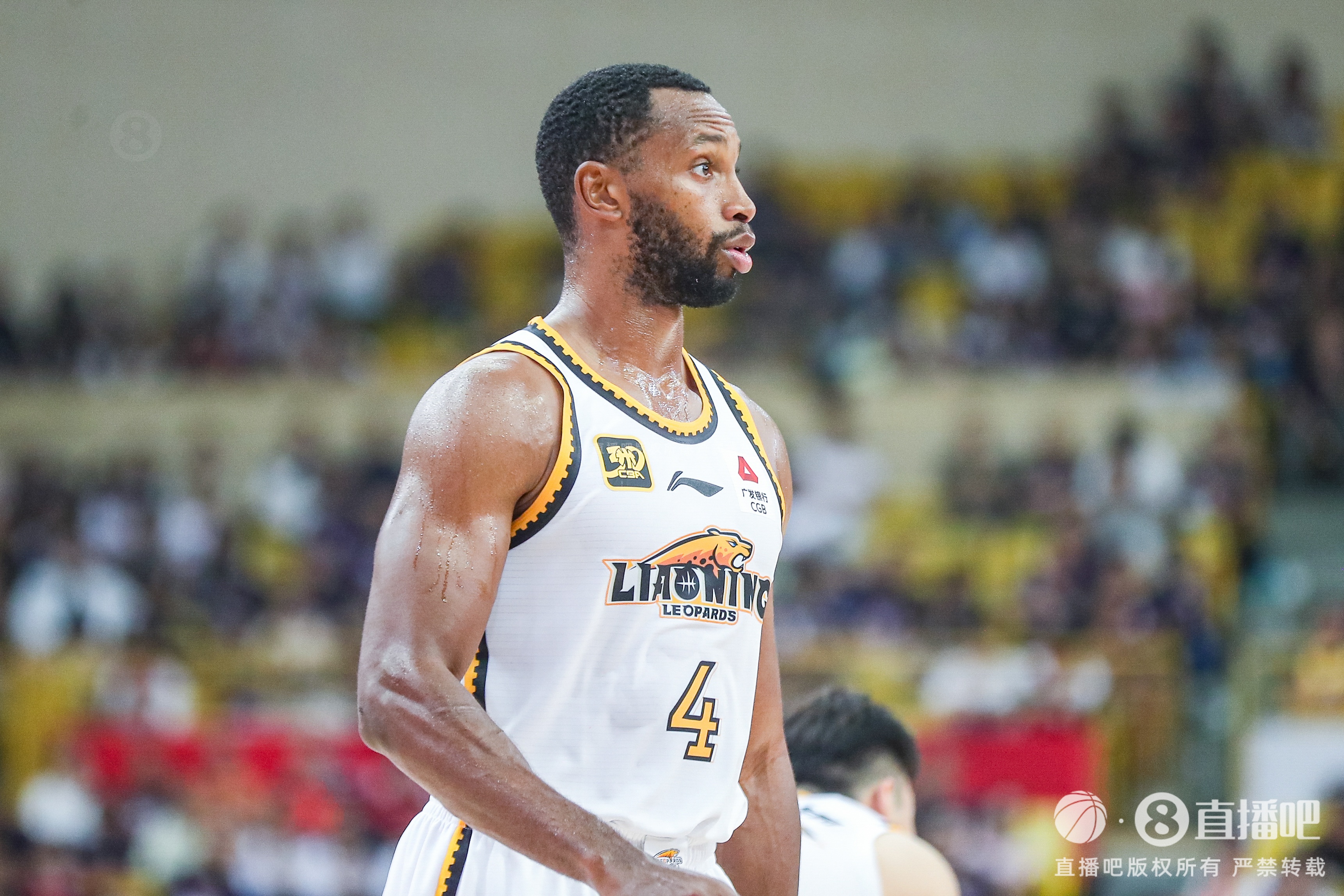 包攬球隊開場9分！弗格半場8中6砍全隊最高17分 三分2中2